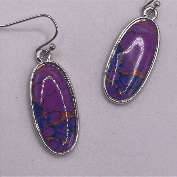 Marbled Purple Earrings - Picture 2 of 3